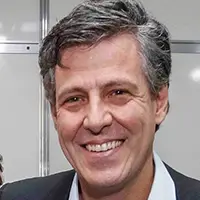 Foto de perfil de MARCOS LUTZ